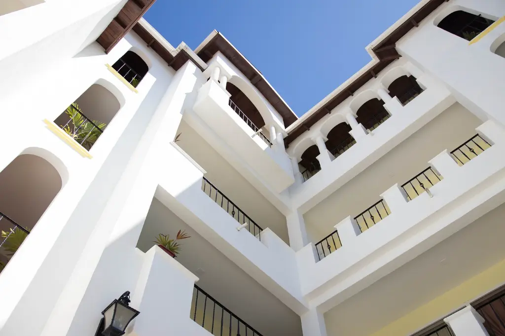 west-bay-colonial-suites (9).webp