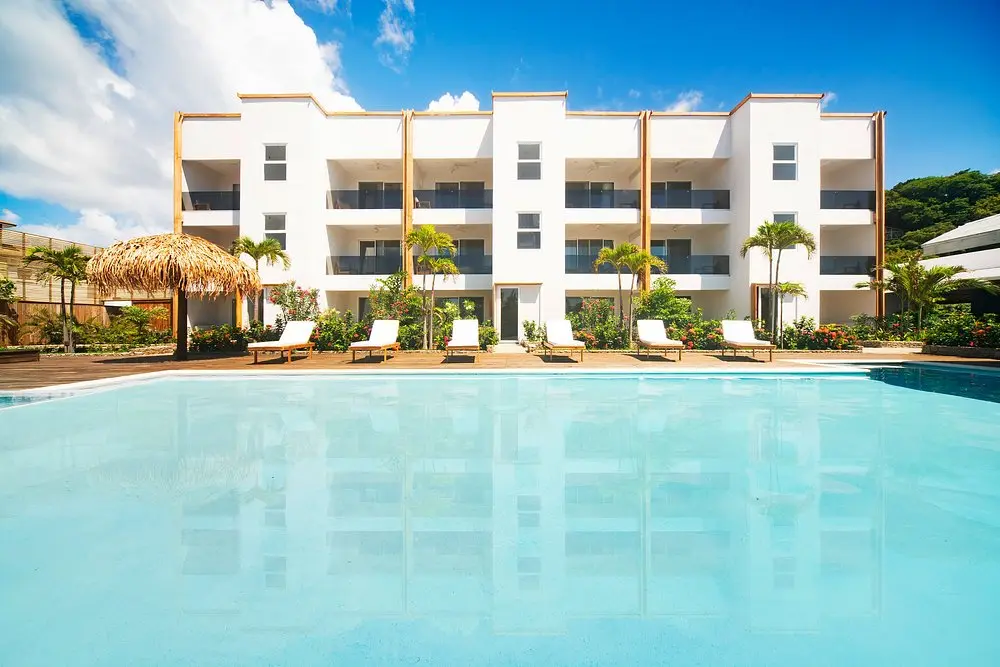 Naboo Resort & Dive Center 