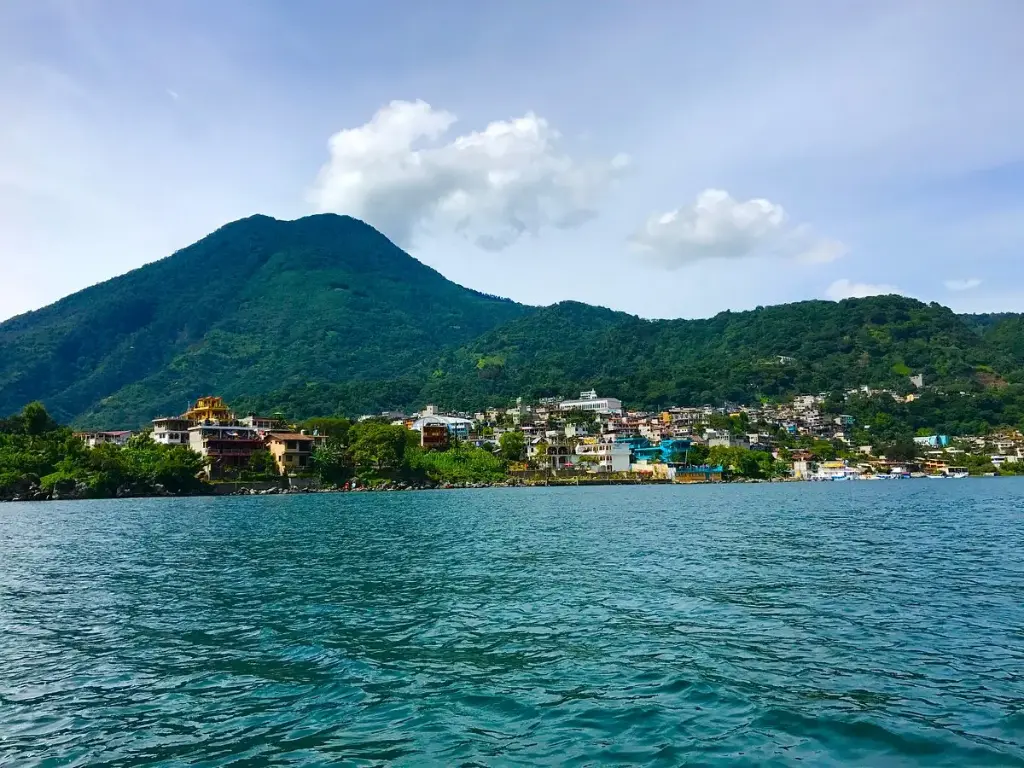 ️ Lake Atitlán: Jewel of the Highlands 